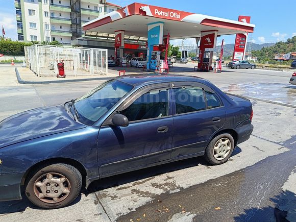 Sahibinden Hyundai Accent 1.5 GLS 2000 Model