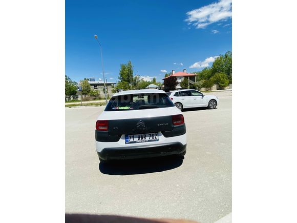 Sahibinden Citroen C4 Cactus 1.2 e-VTI Feel 2015 Model 
