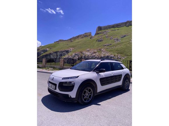 Sahibinden Citroen C4 Cactus 1.2 e-VTI Feel 2015 Model 