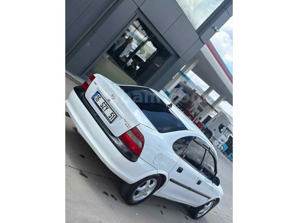 Sahibinden Opel Vectra 1.6 GL  
