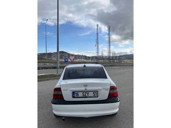 Sahibinden Opel Vectra 1.6 GL  
