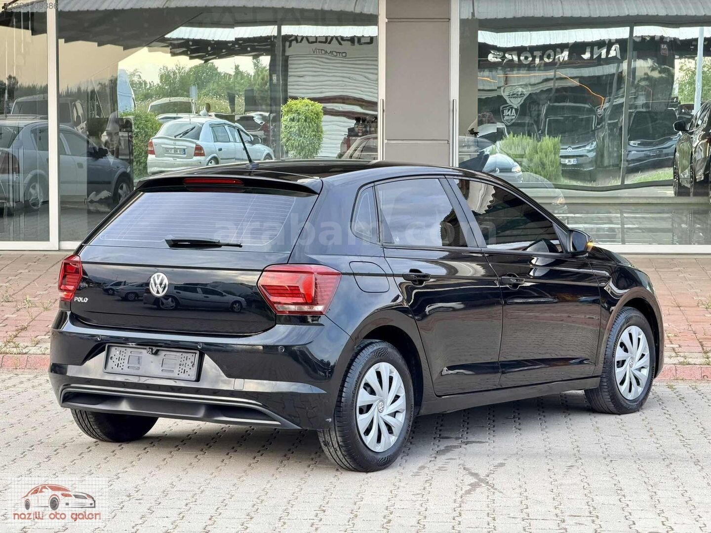 Galeriden Volkswagen Polo 1.6 TDi Trendline 2018 Model Aydın 120.000 km Siyah 7