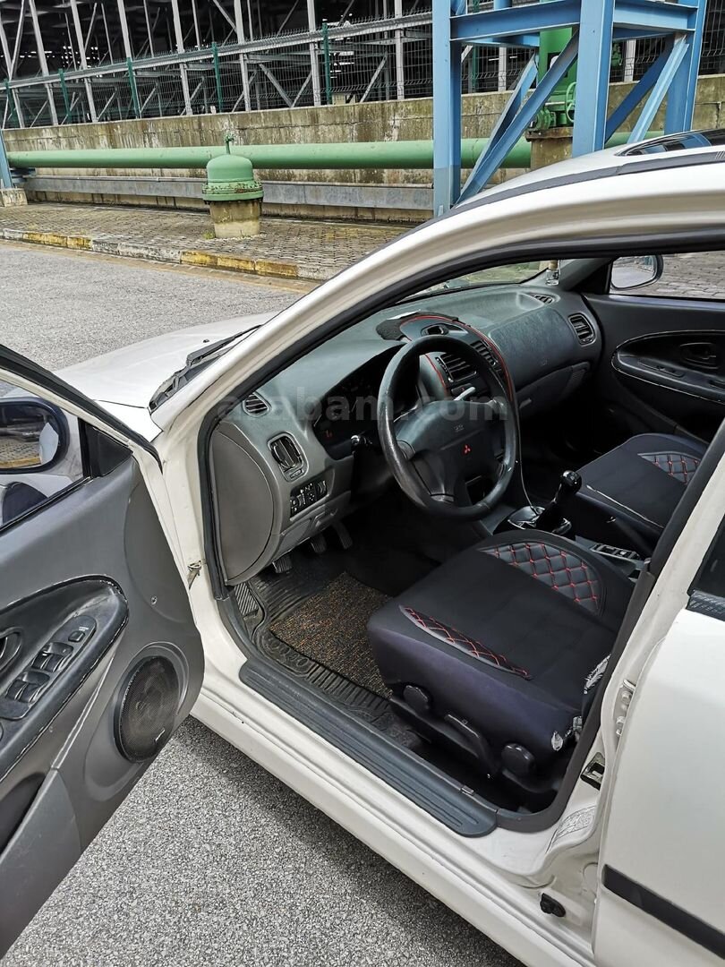 Sahibinden Mitsubishi Carisma 1.8 GDI LX 1999 Model 4