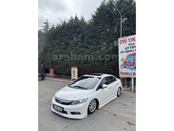 Sahibinden Honda Civic 1.6i VTEC Eco Elegance 2012 Model 
