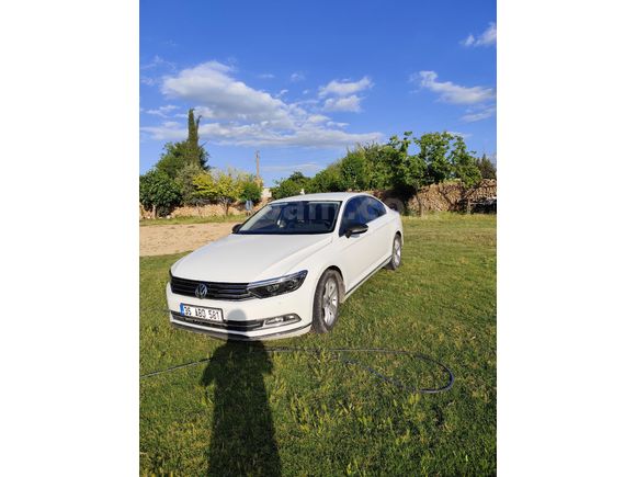 Sahibinden Volkswagen Passat 1.6 TDi BlueMotion Comfortline 2018 Model Mardin 96.000 km Beyaz