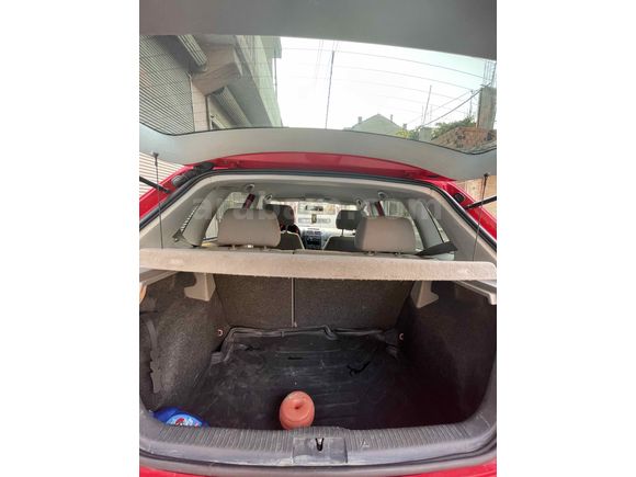 Sahibinden Volkswagen Polo 1.4 Basicline 2004 Model  320.000 km Kırmızı