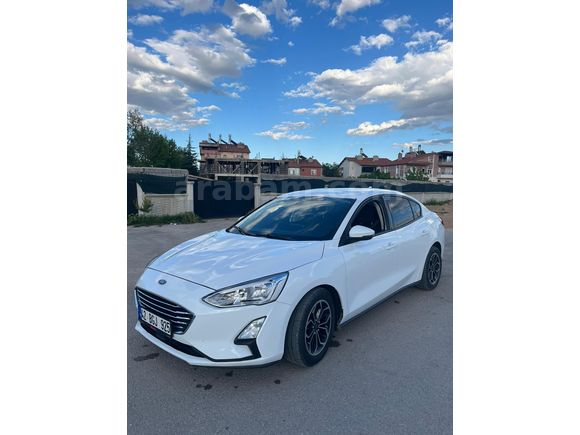 Sahibinden Ford Focus 1.5 Eco blu Trend X 2019 Model otomatik 8 ileri joistik vites