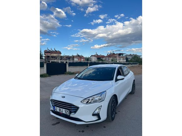 Sahibinden Ford Focus 1.5 Eco blu Trend X 2019 Model otomatik 8 ileri joistik vites
