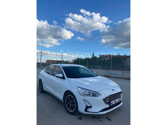 Sahibinden Ford Focus 1.5 Eco blu Trend X 2019 Model otomatik 8 ileri joistik vites