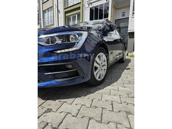 Sahibinden Renault Megane 1.3 TCe Touch 2025 Model