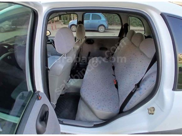 Sahibinden Opel Corsa 1.2 Swing 2000 Model  155.000 km Beyaz