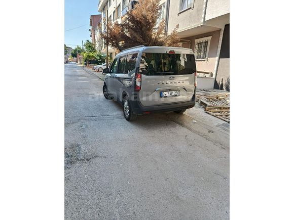 Sahibinden Ford Tourneo Courier 1.5 EcoBlue Titanium 2025 Model