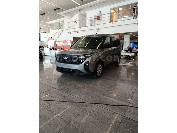 Sahibinden Ford Tourneo Courier 1.5 EcoBlue Titanium 2025 Model