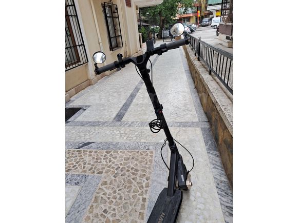 (ACİL SATILIK) NAVEE ST3 1000 W 60 km Menzil Elektrikli Scooter
