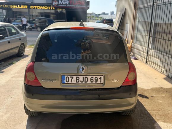 Galeriden Renault Clio 1.2 Authentique 2004 Model Antalya