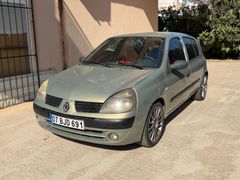 Galeriden Renault Clio 1.2 Authentique 2004 Model Antalya