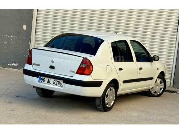 Galeriden Renault Clio 1.4 Authentique 2002 Model Ankara