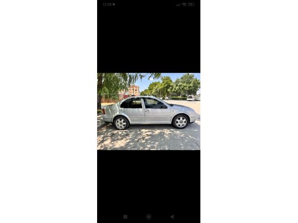 Sahibinden Volkswagen Bora 1.6 Comfortline 2000 Model  352.000 km Gri (Gümüş)