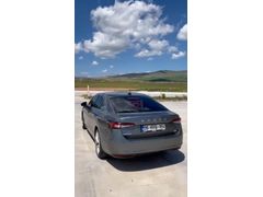 İLK SAHİBİNDEN - HATASIZ BOYASIZ - KOMPLE PPF KAPLI - YETKİLİ SERVİS BAKIMLI - 2025 Skoda Superb
