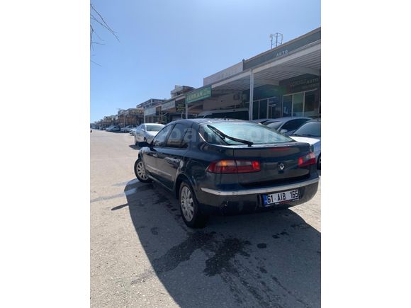 Galeriden Renault Laguna 2.0 Privilege 2003 Model Şanlıurfa