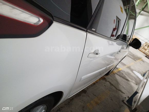 Sahibinden Citroen C4 Picasso 1.6 e-HDi Dynamic 2012 Model 