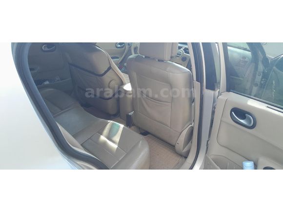 Sahibinden Renault Megane 1.6 Privilege 2010 Model