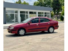 ŞENTÜRKLERDEN MEGANE 1.6 16V KARTA TAKSİT MEVCUT 