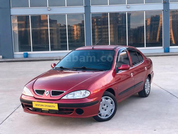 ŞENTÜRKLERDEN MEGANE 1.6 16V BORDO