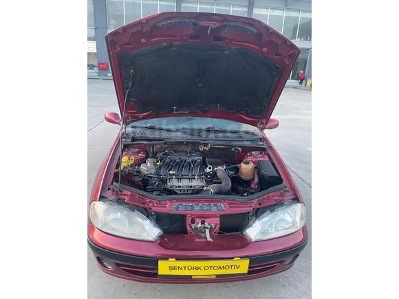 ŞENTÜRKLERDEN MEGANE 1.6 16V BORDO