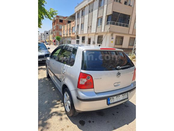 Sahibinden Volkswagen Polo 1.4 Basicline 2004 Model  164000 km Gri Hatasız boyasız
