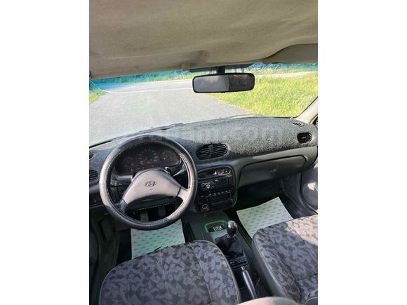 Sahibinden Hyundai Accent 1.3 LS 1997 Model 