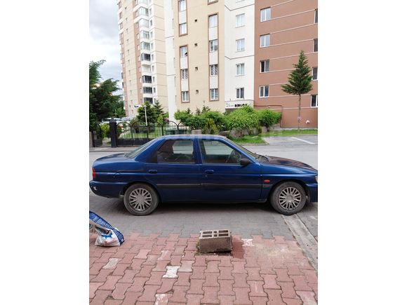 Sahibinden Ford Escort 1.6 CLX 1999 Model 