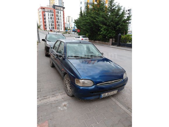 Sahibinden Ford Escort 1.6 CLX 1999 Model 