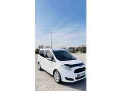 Sahibinden Ford Tourneo Courier 1.6 TDCi Titanium Plus 2015 Model 