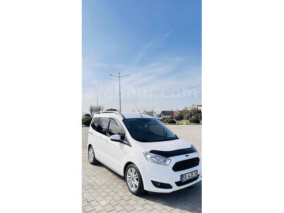 Sahibinden Ford Tourneo Courier 1.6 TDCi Titanium Plus 2015 Model 