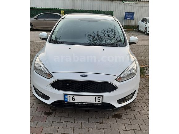 BOYASIZ-KAZASIZ-TRAMERSİZ SAHİBİNDEN FORD FOCUS