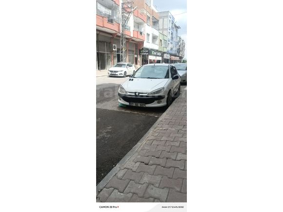 Sahibinden Peugeot 206 1.4 HDi X-line 2003 Model  258.000 km Beyaz