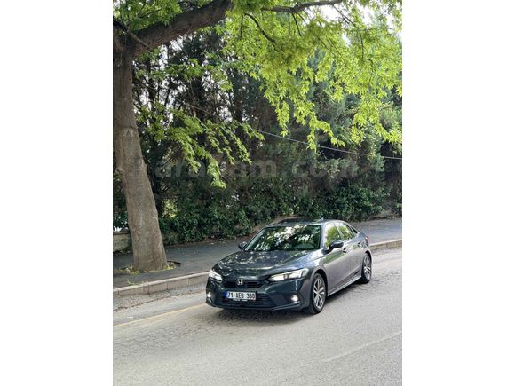 Sahibinden Honda Civic 1.5 i-VTEC Eco Elegance 2021 Model 