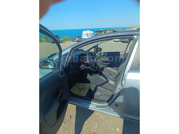 Sahibinden Opel Corsa 1.4 Enjoy 2012 Model