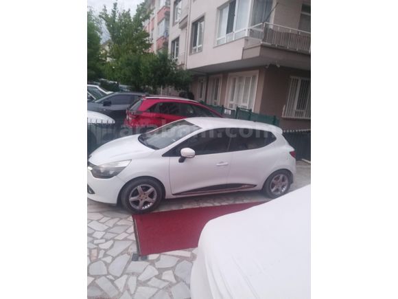 Sahibinden Renault Clio 1.2 Joy 2013 Model
