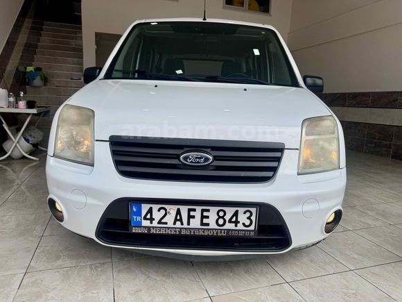 BOYASIZ 116.000 KMDE 2013 MODEL CONNECT 1.8 TDCİ 90HP DELUX