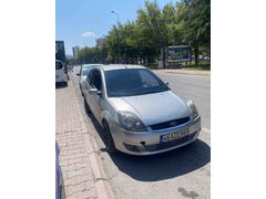 Sahibinden Ford Fiesta 1.4 TDCi Comfort 2006 Model  455.000 km Gri