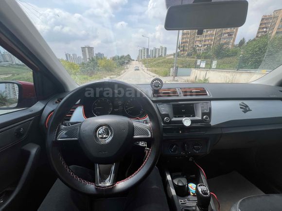 Sahibinden Skoda Fabia 1.0 GreenTec Ambition 2015 Model 
