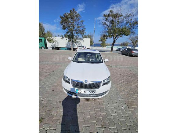 Sahibinden Skoda SuperB 1.6 TDI Elegance 2013 Model 