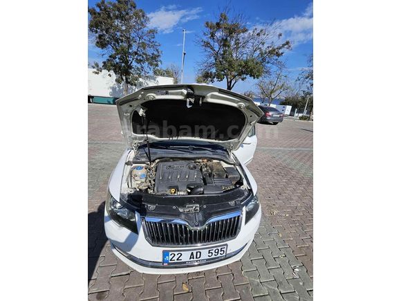Sahibinden Skoda SuperB 1.6 TDI Elegance 2013 Model 