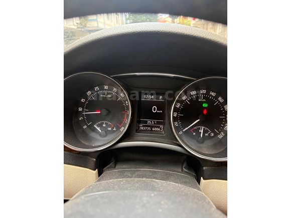 Sahibinden Skoda SuperB 1.6 TDI Elegance 2013 Model 