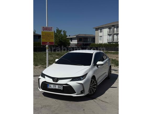 Sahibinden Toyota Corolla 1.5 Flame 2021 Model 