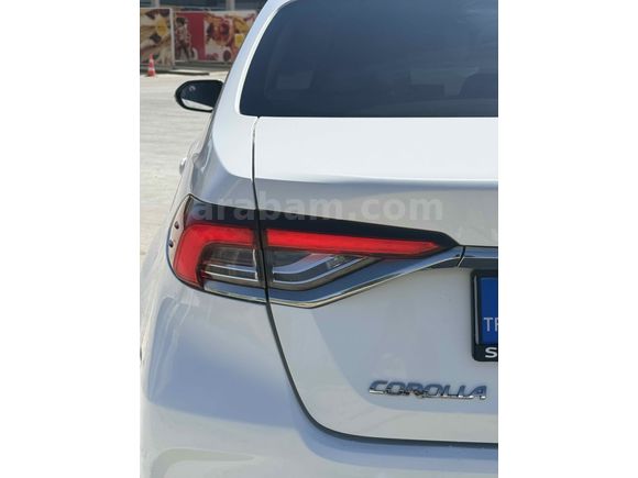 Sahibinden Toyota Corolla 1.5 Flame 2021 Model 