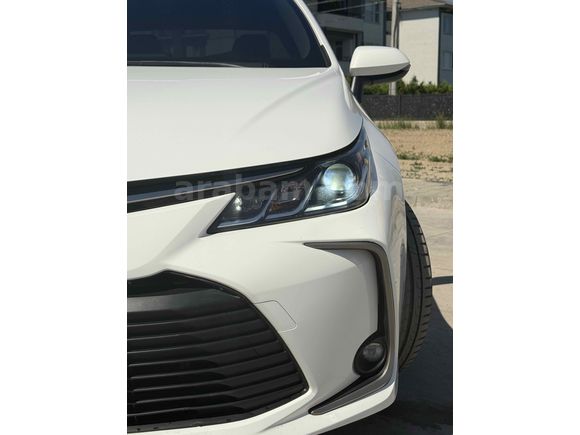 Sahibinden Toyota Corolla 1.5 Flame 2021 Model 