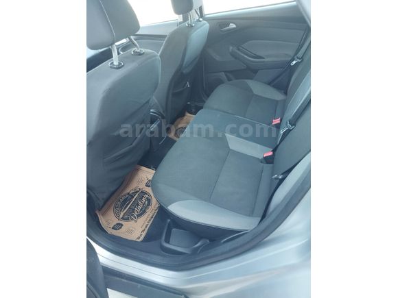 Galeriden Ford Focus 1.6 TDCi Trend 2012 Model Sinop
